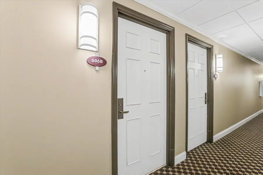 215 W College Avenue #606B, Tallahassee, FL 32301 - #2