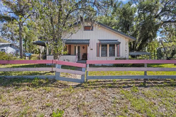 210 S Center Street, Perry, FL 32347