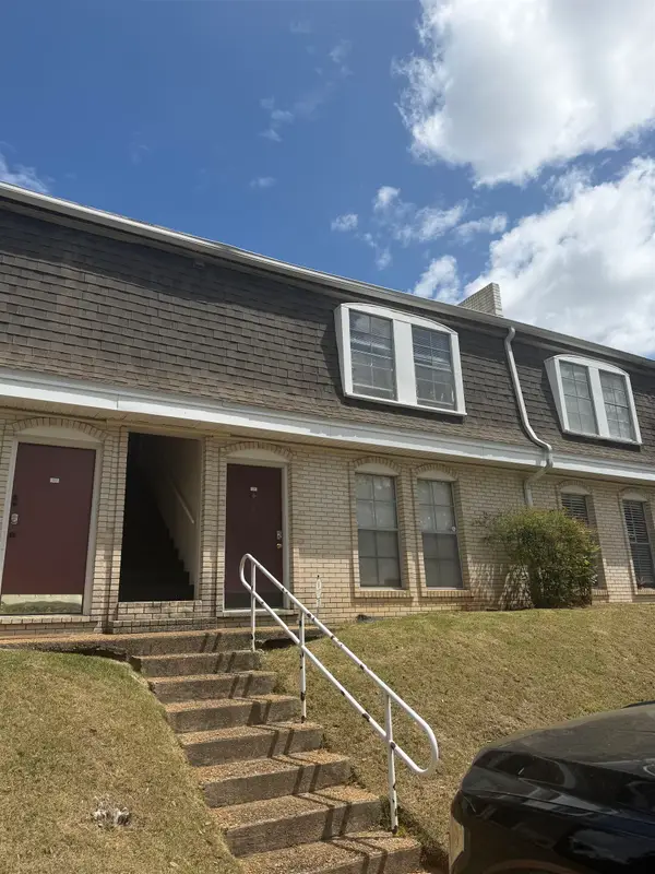 2020 Continental Avenue #228, Tallahassee, FL 32304