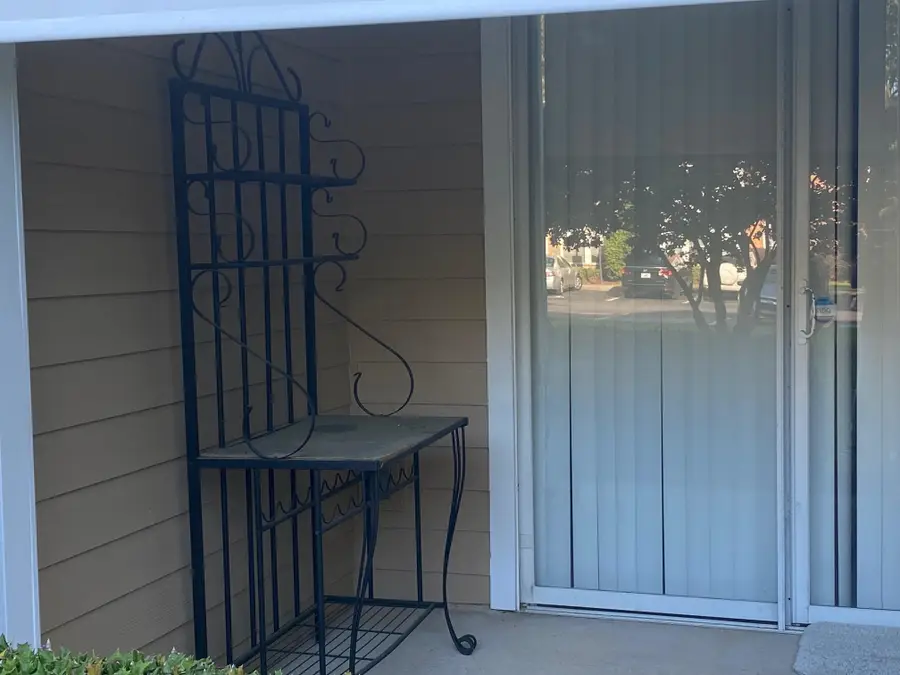 2801 Chancellorsville Drive #906, Tallahassee, FL 32312 - #3