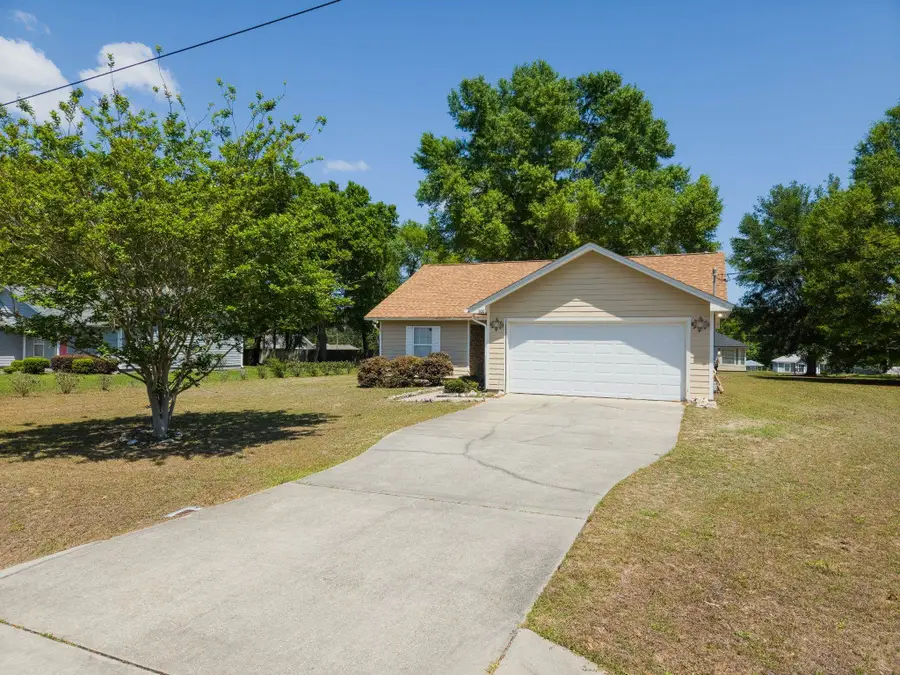 100 Roosevelt Drive, Midway, FL 32343 - #2