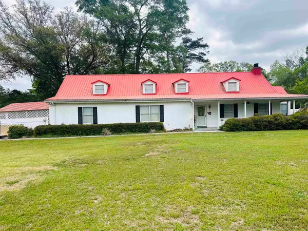 138 Planters Circle, Quincy, FL 32352