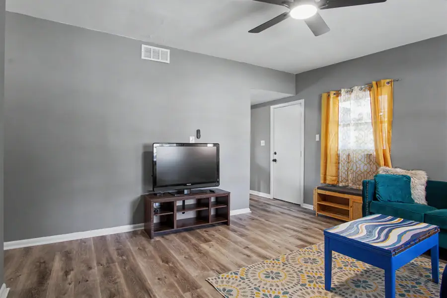 1722 Eisenhower Street, Tallahassee, FL 32310 - #3