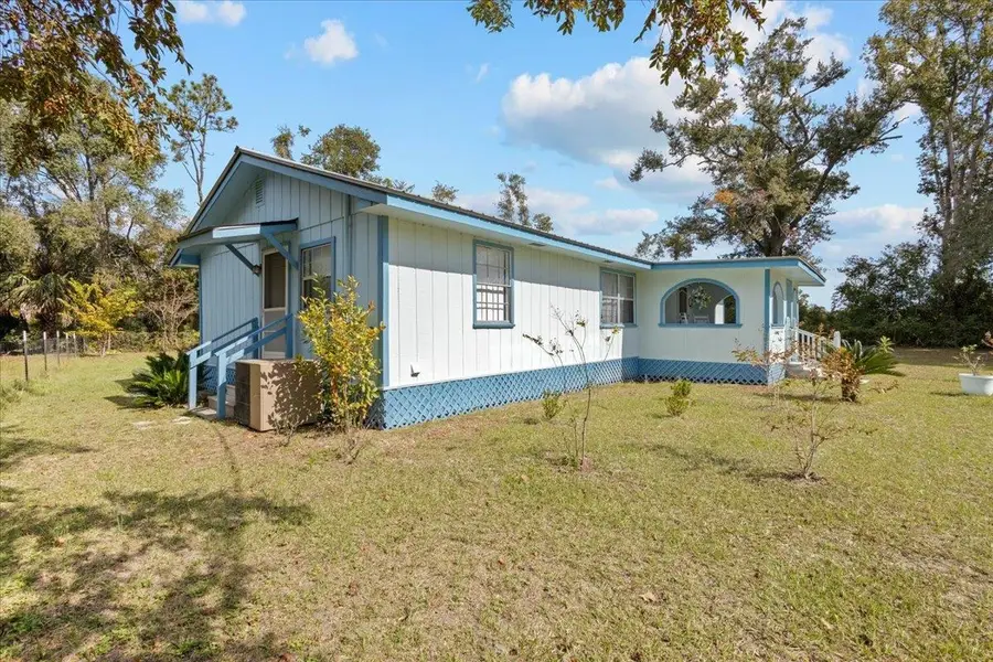 1100 W Ash Street, Perry, FL 32347 - #3