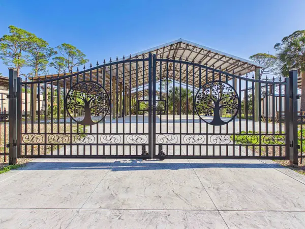 348 Cedar Island Road, Perry, FL 32348