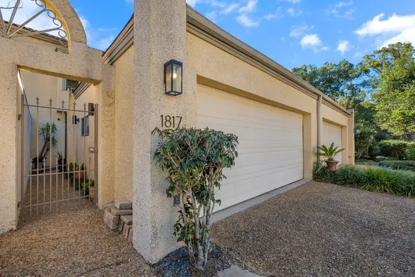 1817 Atlantis Place, Tallahassee, FL 32303