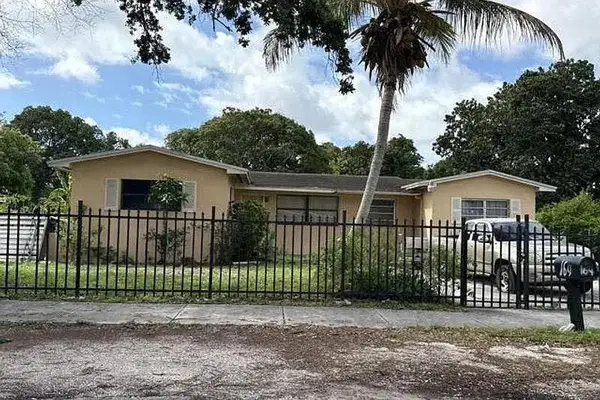 164 NW 118th Street, Miami, FL 33168