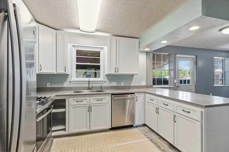 2008 Lake Point Lane, Tallahassee, FL 32310 - #3