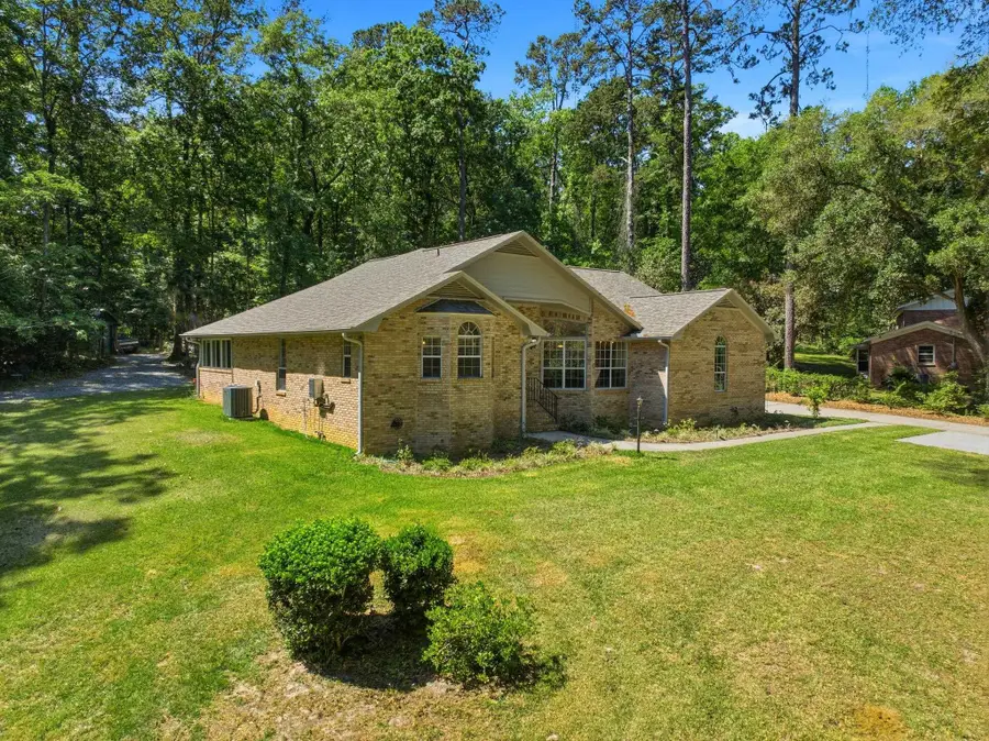 3549 Lakeshore Drive, Tallahassee, FL 32312 - #3
