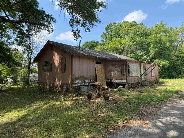 1733 Mckelvy Street, Quincy, FL 32351