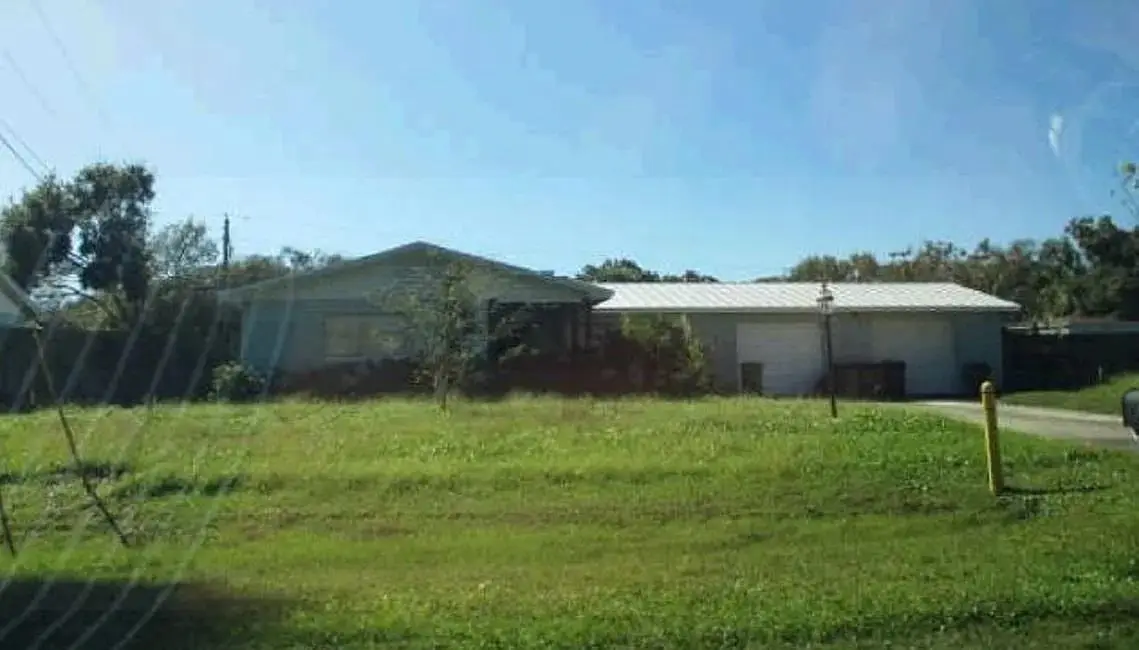 1315 Parkland Boulevard, White City, FL 34982 - #1