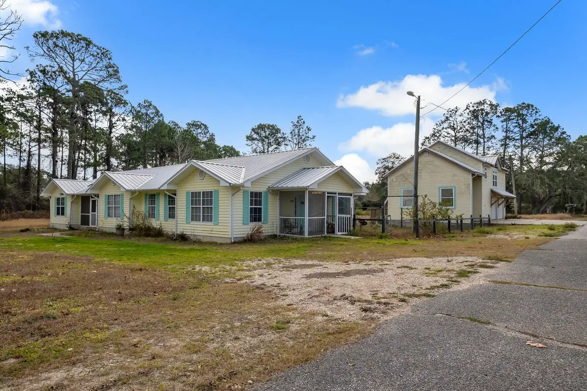 1105 Gray Avenue, Carrabelle, FL 32322 - #1