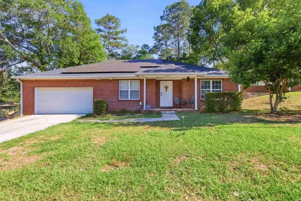 1916 Maymeadow Lane, Tallahassee, FL 32303