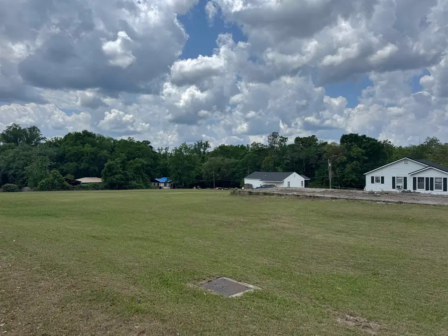 XX W Crawford Street, Quincy, FL 32351 - #3