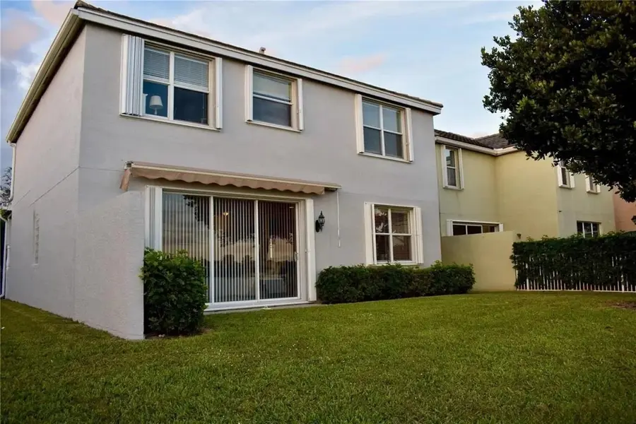 152 Berenger Walk, Royal Palm Beach, FL 33414 - #3