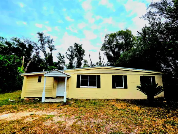 906 N Veterans Drive, Perry, FL 32347