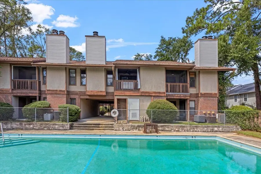 216 Dixie Drive #6, Tallahassee, FL 32304 - #3