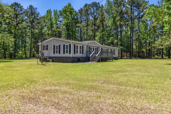 210 Winding Creek Road, Quincy, FL 32351