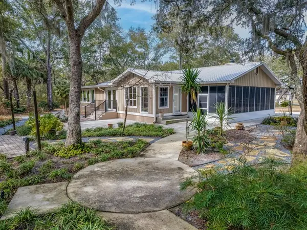 47 Aucilla Street, Panacea, FL 32346