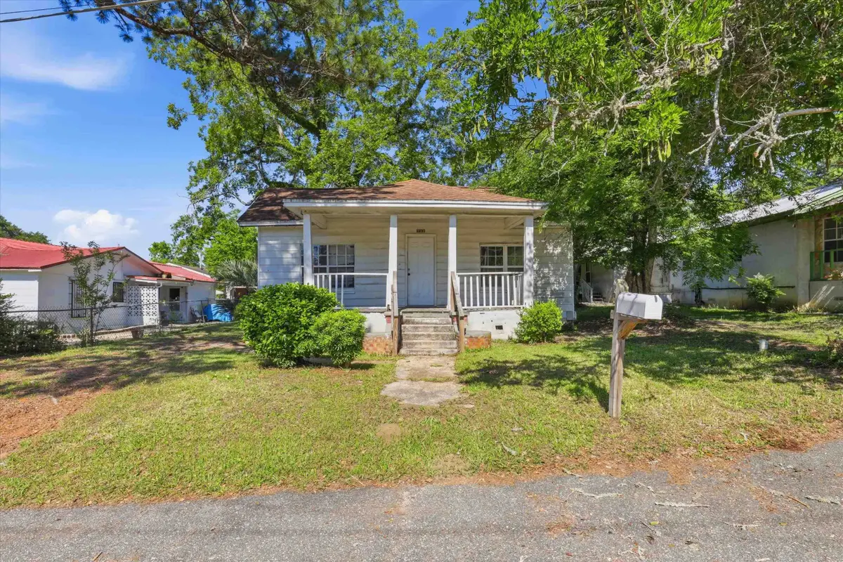 332 S 12th Street, Quincy, FL 32351 - #1