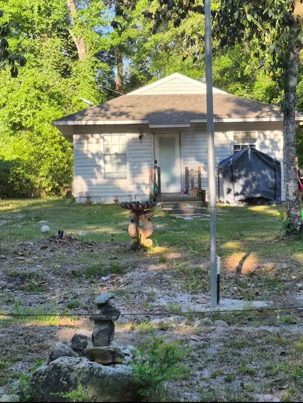 26 Deloriss Drive, Crawfordville, FL 32327