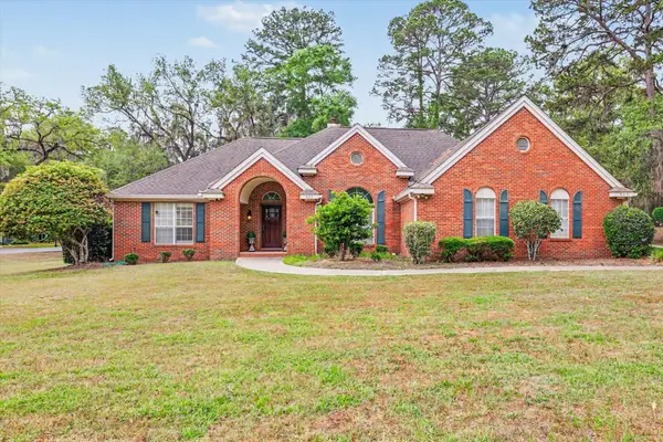 883 Hill Roost Road, Tallahassee, FL 32312