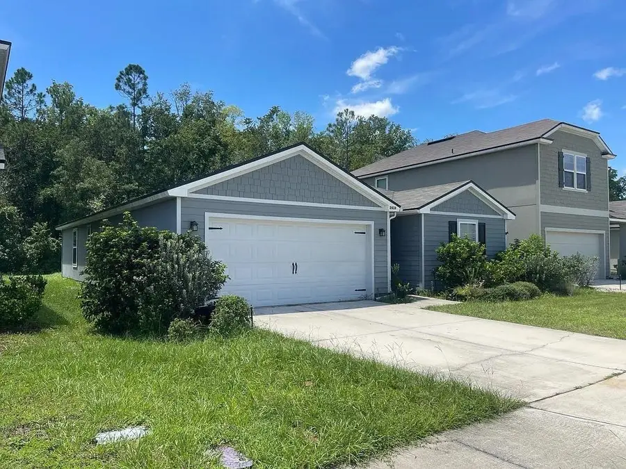 2434 Oak Stream Drive, Asbury Lake, FL 32043 - #2