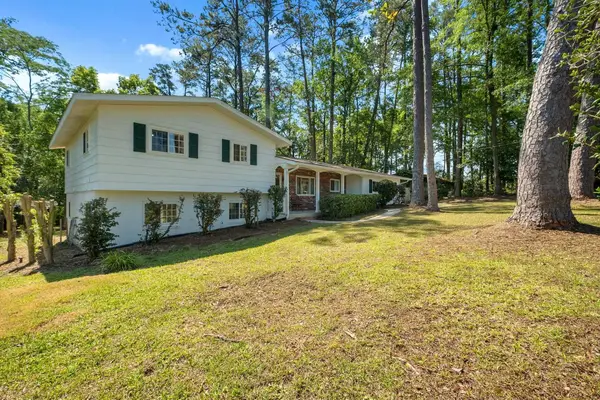807 Devon Drive, Tallahassee, FL 32308