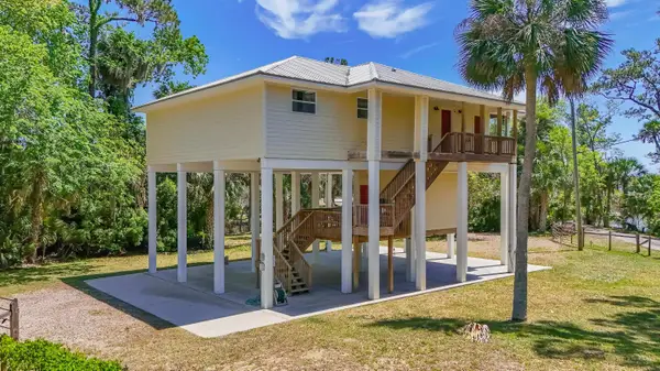 142 Stuart Cove Road, Crawfordville, FL 32327