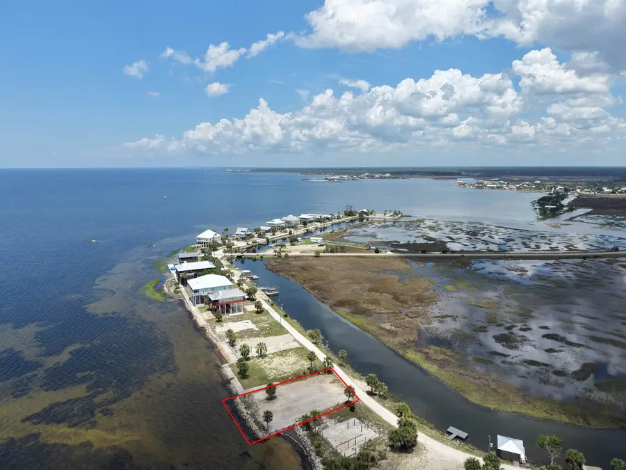 22205 S Gulfview Drive, Perry, FL 32348 - #2