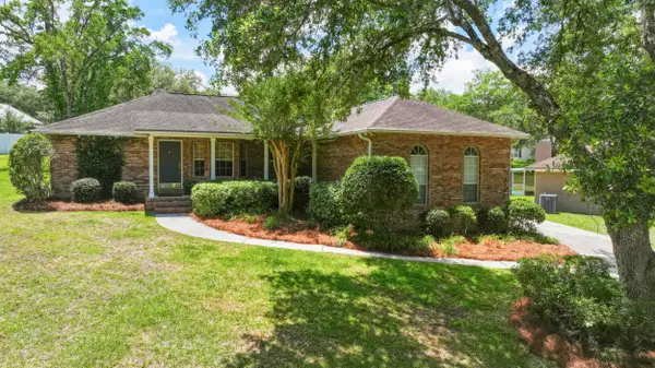 2733 Newmarket Circle, Tallahassee, FL 32309