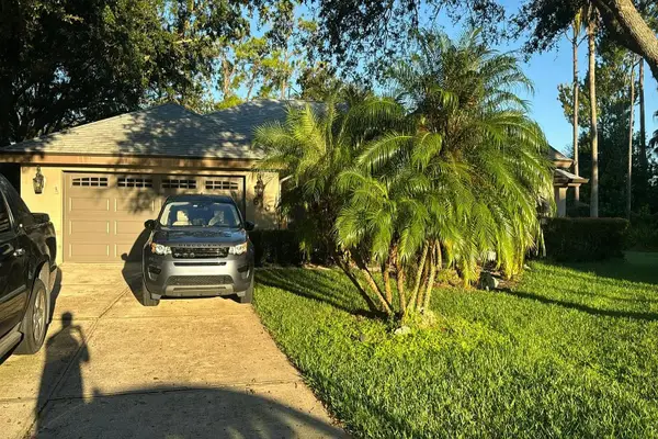 610 Moss Creek Drive, Other Florida, FL 32174