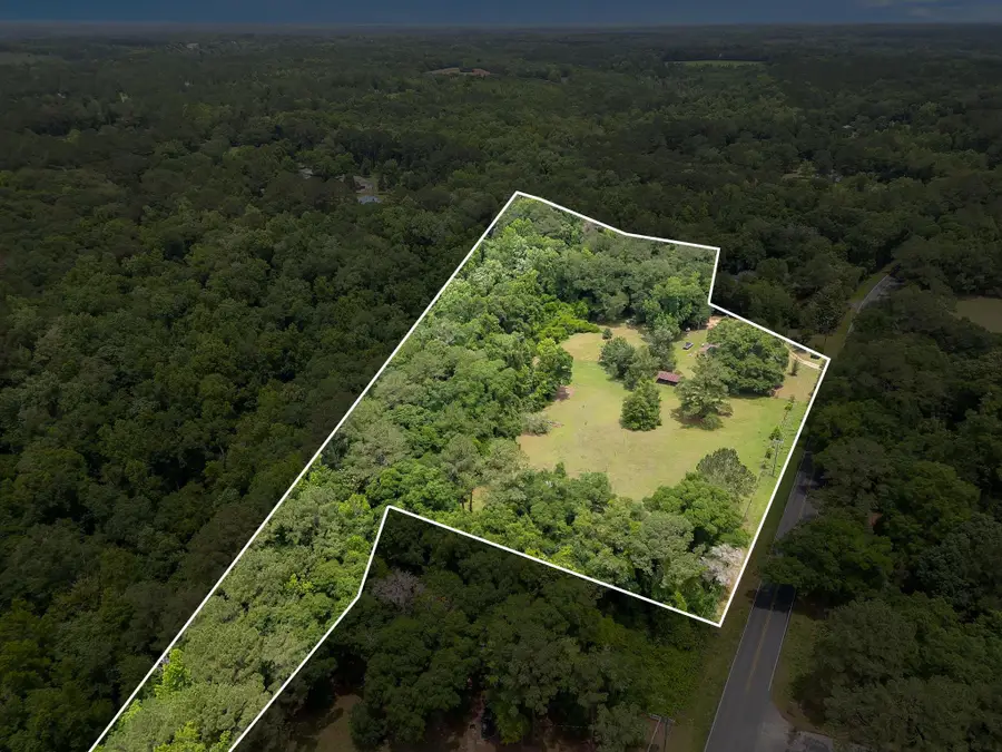 2061 Fairbanks Ferry Road, Havana, FL 32333 - #3