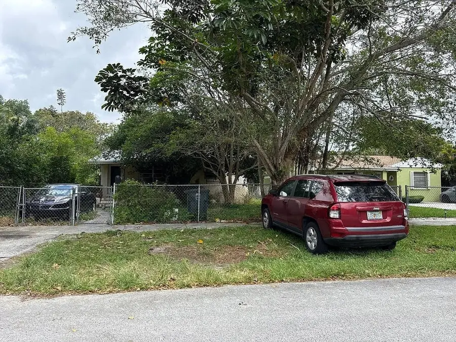 1137 NW 121st Street, North Miami, FL 33168 - #2