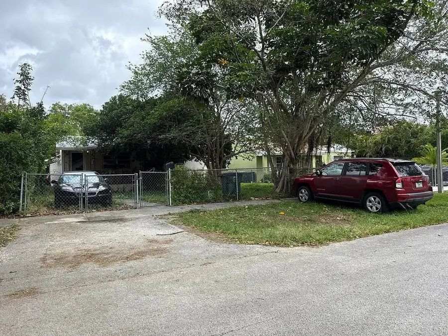 1137 NW 121st Street, North Miami, FL 33168 - #3