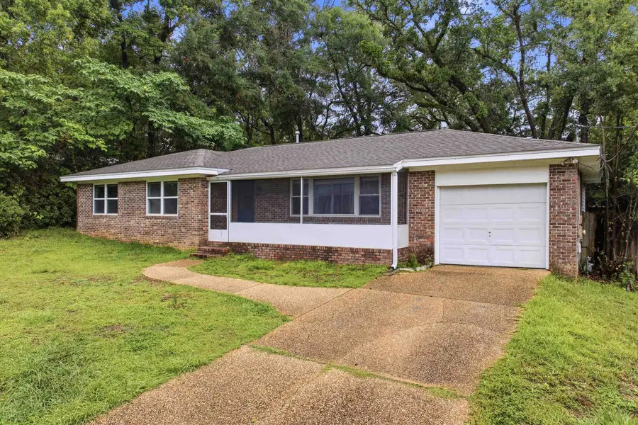 916 Maplewood Avenue, Tallahassee, FL 32303 - #2
