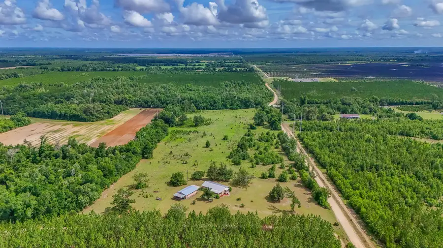 2555 Hollister Road, Marianna, FL 32446 - #2