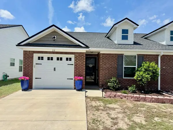 32 Excalibur Dr, Crawfordville, FL 32327