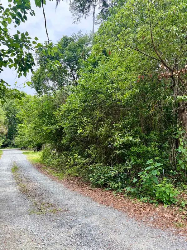 2607 Red Arrow Road, Tallahassee, FL 32301