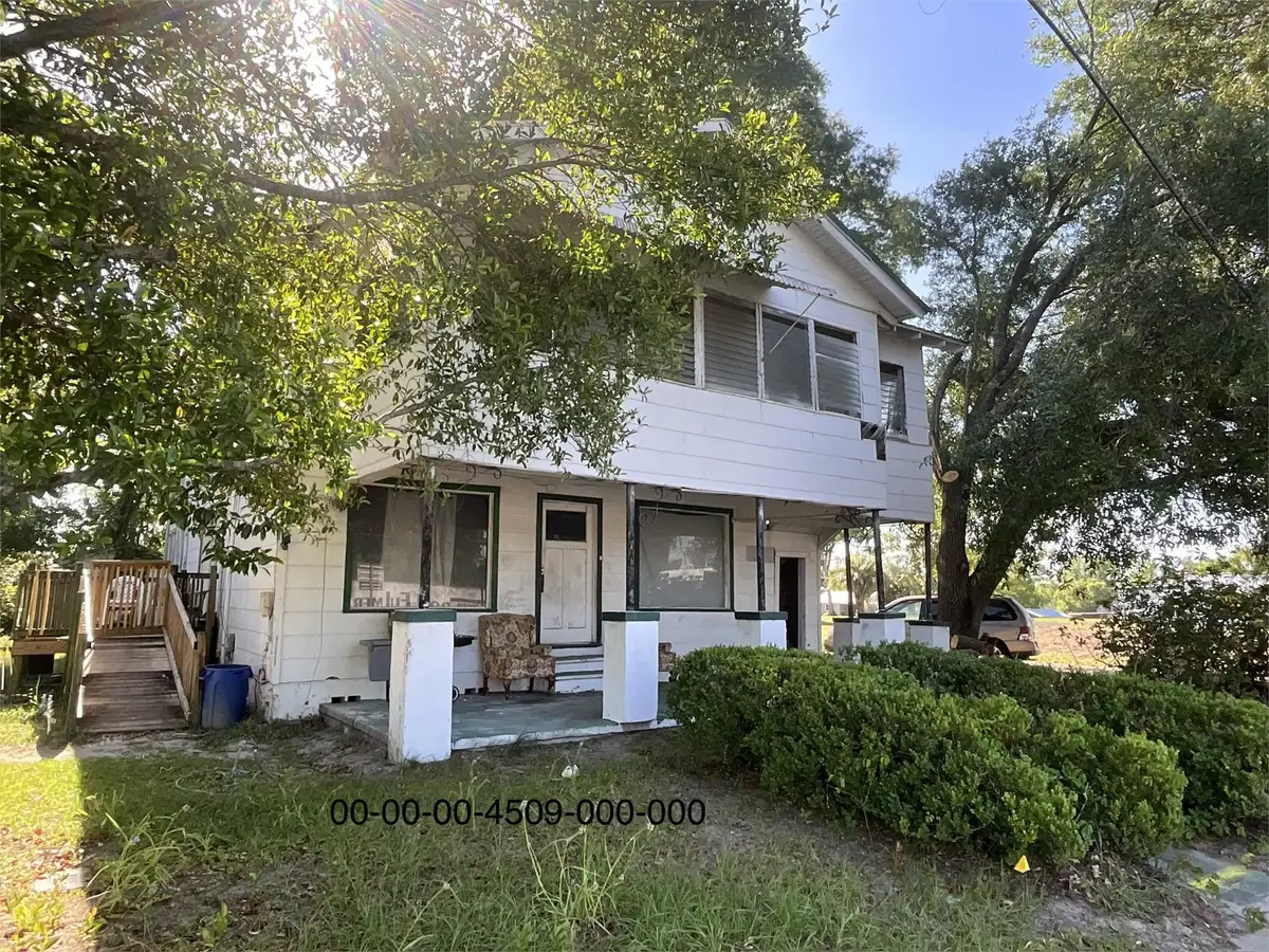589 S Duval Avenue #1, Madison, FL 32340 - #1
