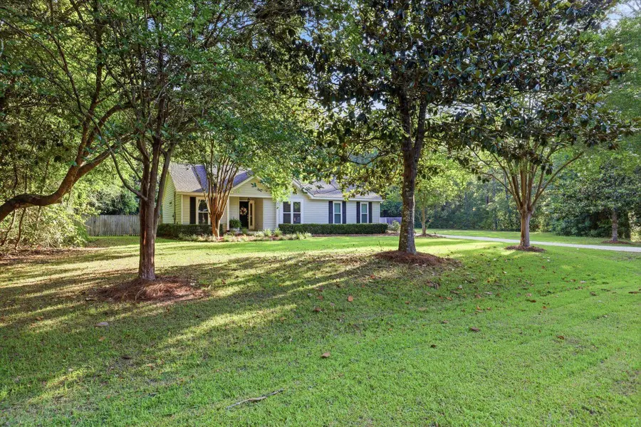 9127 Foxwood Dr, Tallahassee, FL 32309 - #2