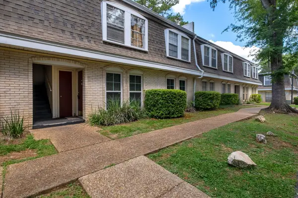 2020 Continental Avenue #114, Tallahassee, FL 32304