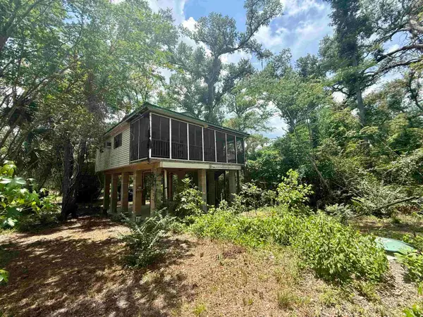 524 NE Withla Bluffs Way, Lee, FL 32059