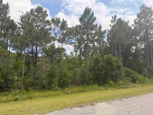 710 Timber Ridge #3 & 4, East Point, FL 32328