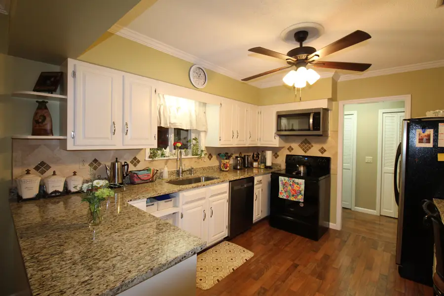 272 NE Dusty Miller Avenue, Madison, FL 32340 - #3