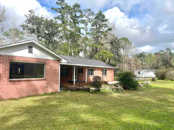 2664 A W Washington Highway, Monticello, FL 32344