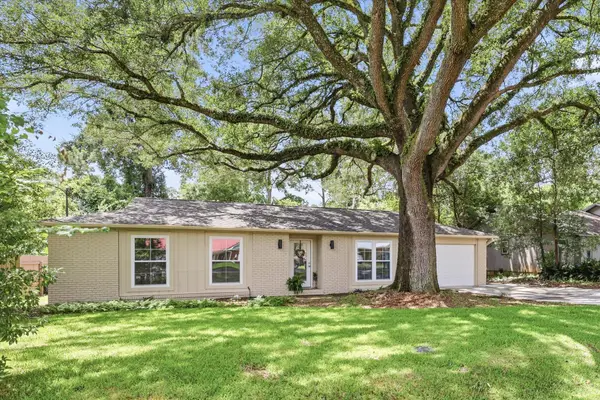 1553 Goodwood Drive, Tallahassee, FL 32308