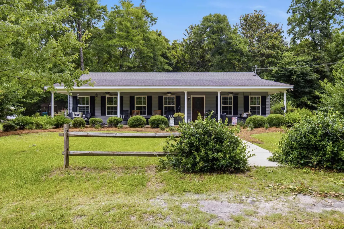 73 S And S Ranch Circle, Crawfordville, FL 32327 - #1