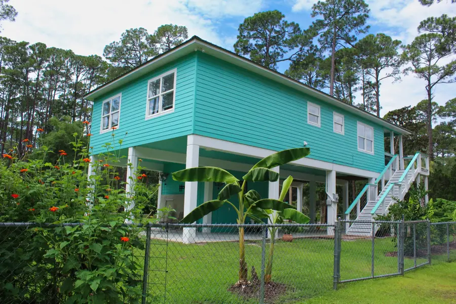 27 Chickasaw Street, Panacea, FL 32346 - #2