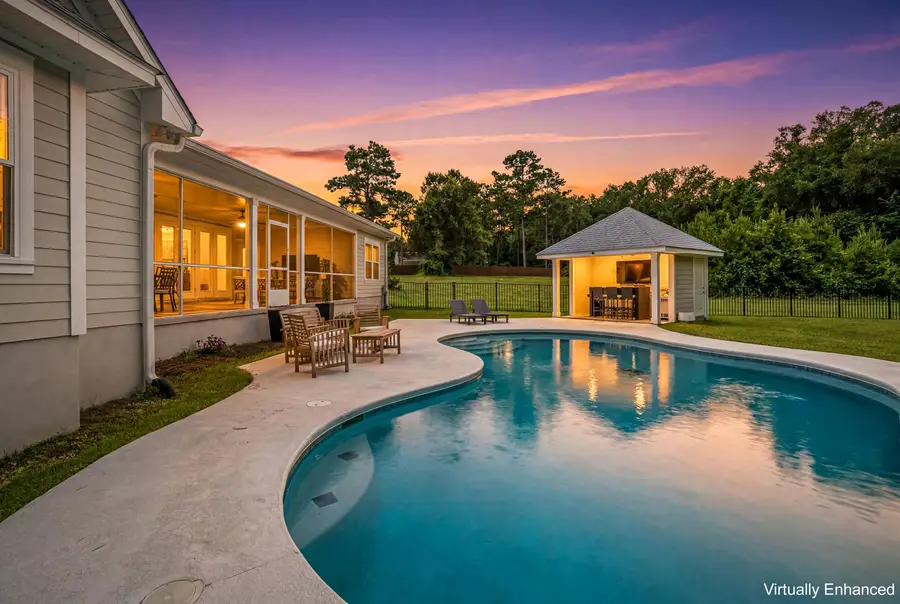 225 Wisteria Lane, Havana, FL 32333 - #3